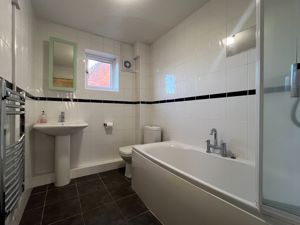 Photo 9- click for photo gallery